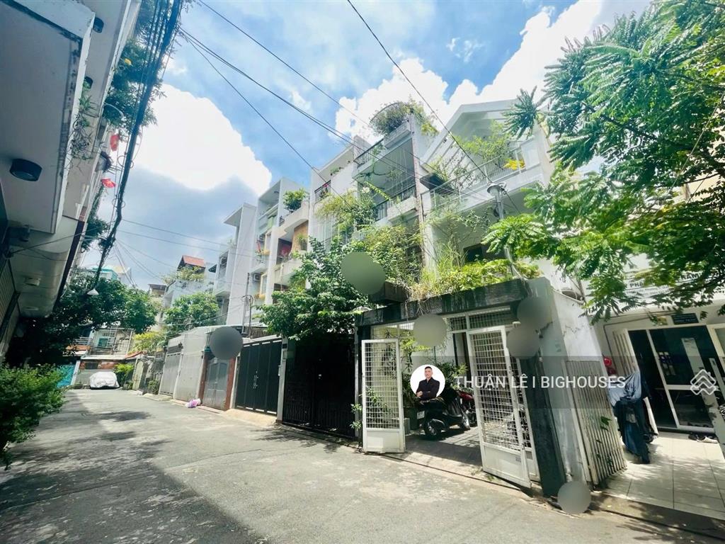 Hẻm trải nhựa 10m  phan đăng lưu  gần ngã tư phú nhuận. cấp 4 (4mx20m)  ctxd 5 tầng, chỉ12,8 tỷ