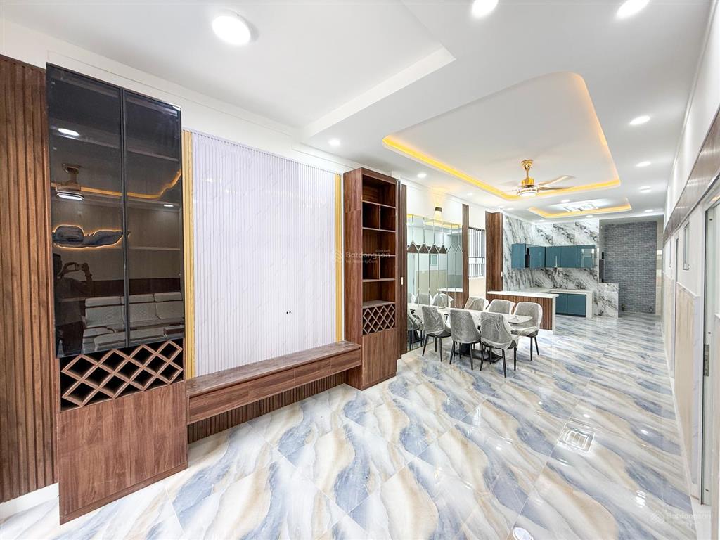 Bán nhà (dt 130m2  ngang 7m) sổ hoàn công, gần ga metro thuộc p. tân vạn. giá chỉ 3,1 tỷ