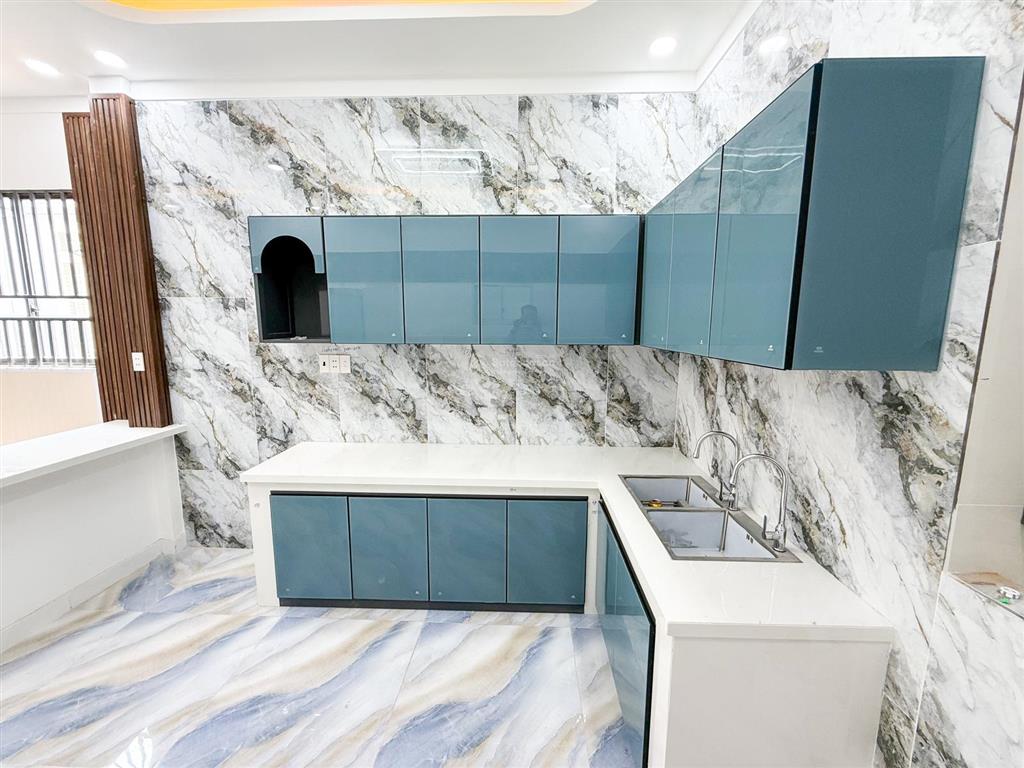 Bán nhà (dt 130m2  ngang 7m) sổ hoàn công, gần ga metro thuộc p. tân vạn. giá chỉ 3,1 tỷ