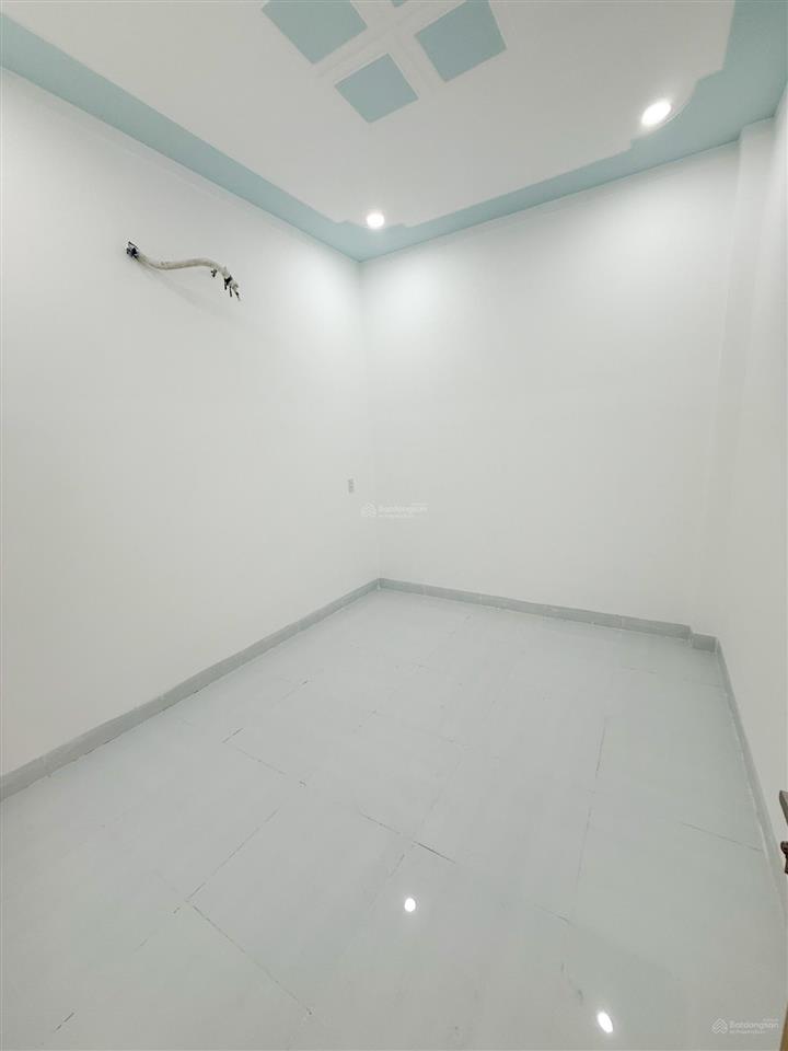Bán nhà 1t1l (dt 101m2  ngang 5m) sổ hoàn công kdc hoàng minh chánh p. hoá an. giá chỉ 3,850 tỷ