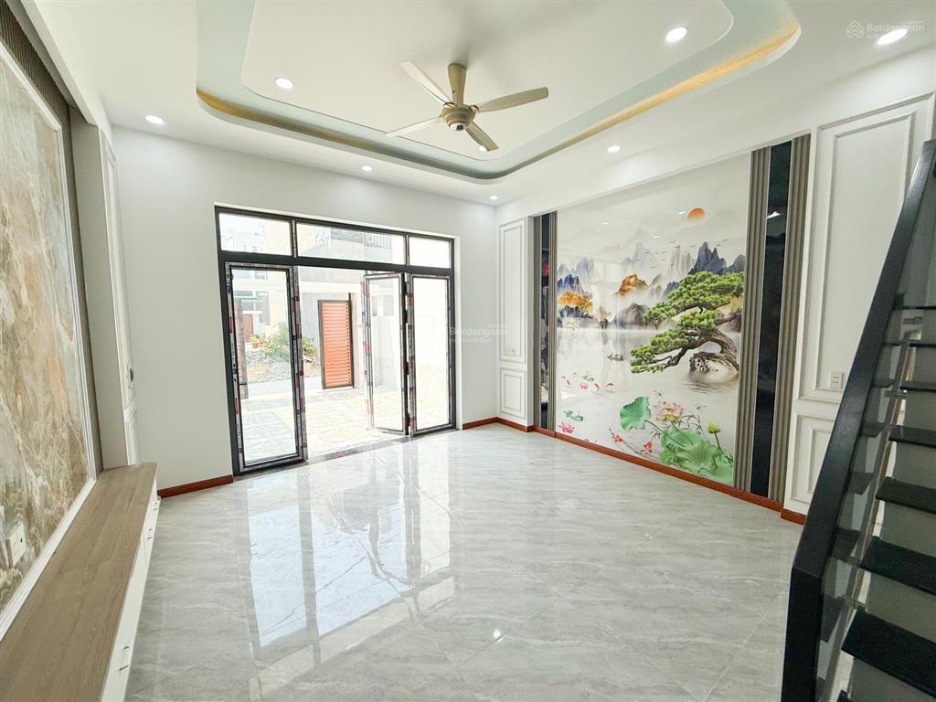 Bán nhà 1t1l (dt 101m2  ngang 5m) sổ hoàn công kdc hoàng minh chánh p. hoá an. giá chỉ 3,850 tỷ