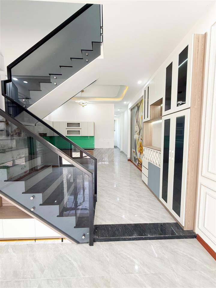 Bán nhà 1t1l (dt 101m2  ngang 5m) sổ hoàn công kdc hoàng minh chánh p. hoá an. giá chỉ 3,850 tỷ