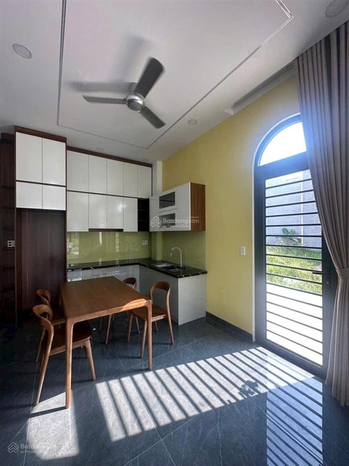 Bán nhà phố tại vĩnh tân, 2,58 tỷ, 63m2, 3pn, 2wc, sổ hồng sẵn