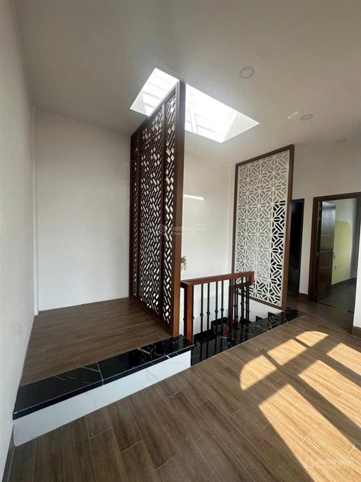 Bán nhà phố tại vĩnh tân, 2,58 tỷ, 63m2, 3pn, 2wc, sổ hồng sẵn