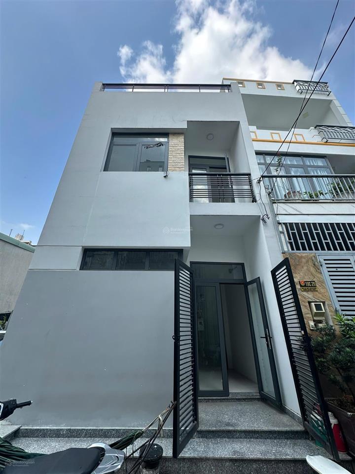 Bán nr đẹp tại 185, đường ngô chí quốc (tam bình), giá 4,2 tỷ (thương lượng). dt 52,5m2