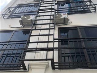 Bán căn nhà dòng tiềnxuân phương8tầng thang máy20pkk giá quoanh 14tỷ