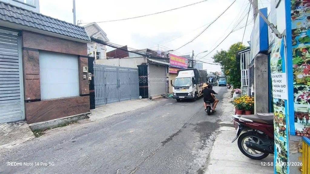 Mặt tiền bà điểm 5,306m3 tầngđường 10m12 tỷ tl