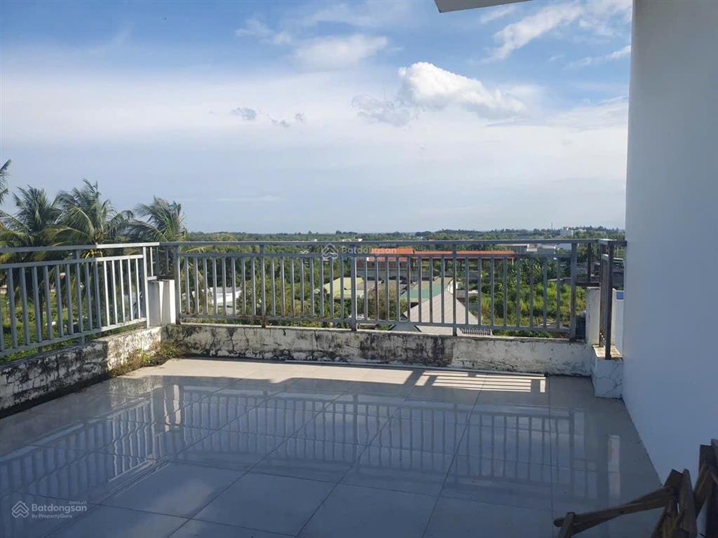 Bán khách sạn lagi 40 phòng thu nhập cao điểm 1 tỷ tháng, giá bán 17 tỷ