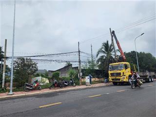 Bán gấp lô đất 18.tx45m mặt tiền tỉnh lộ 835b đối diện khu đô thị five star