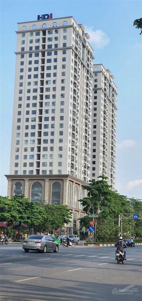 Dành cho anh chị nào yêu thích view hồ tây, bán căn 2 ngủ 70m view hồ chung cư tây hồ residence