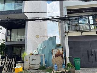 Bán lô đất mặt tiền đường trần văn sắc p thảo điền q2, dt  4,5x22,5 , giá  27 tỷ