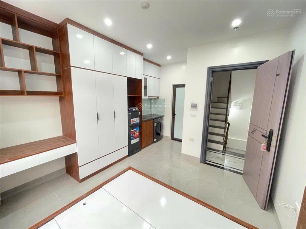 Cho thuê chung cư mini ngọc khánh, 30m, thang máy, full đồ, thoáng sáng, view vin the gallery