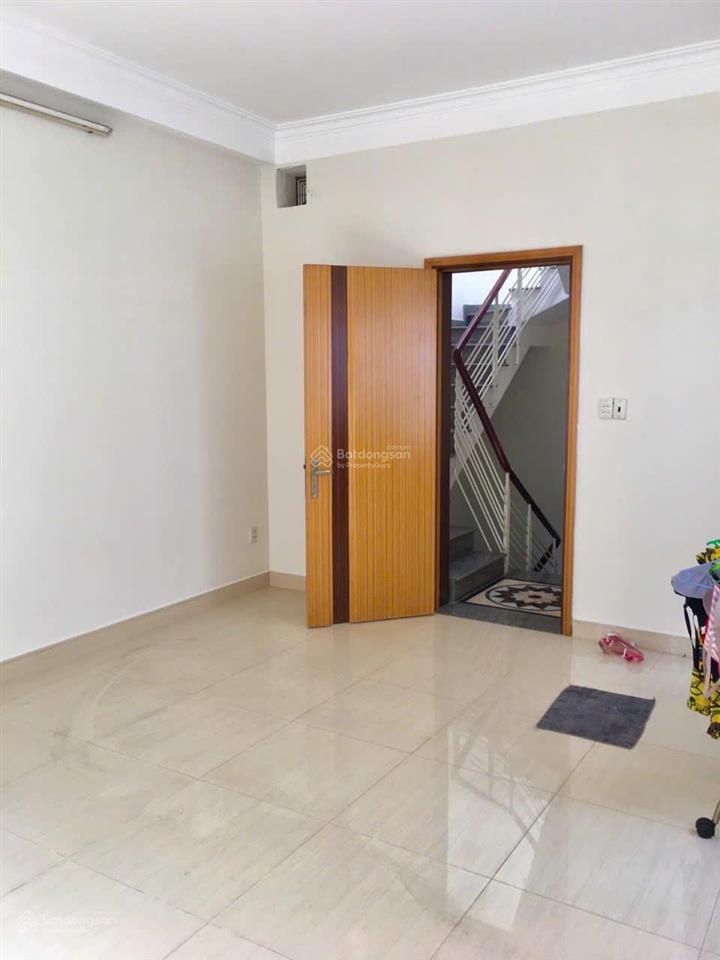 Hẻm lạc long quân, phường 11, quận tân bình