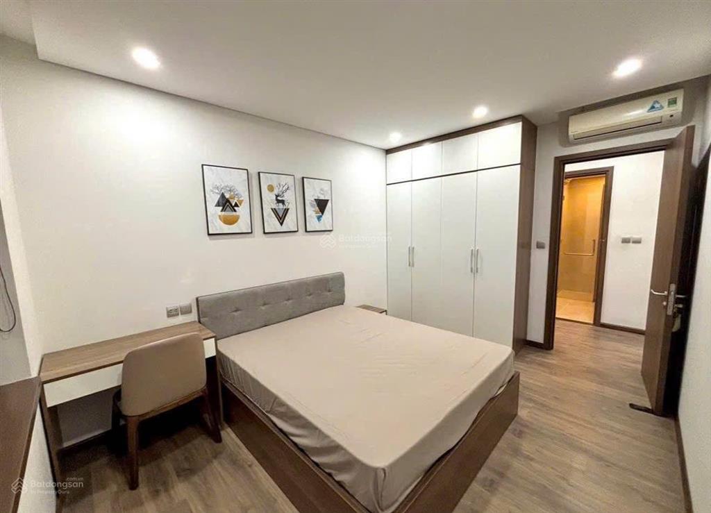 Cho thuê căn hộ 3pn, 2wc ngoại giao đoàn, 17tr/tháng 95m