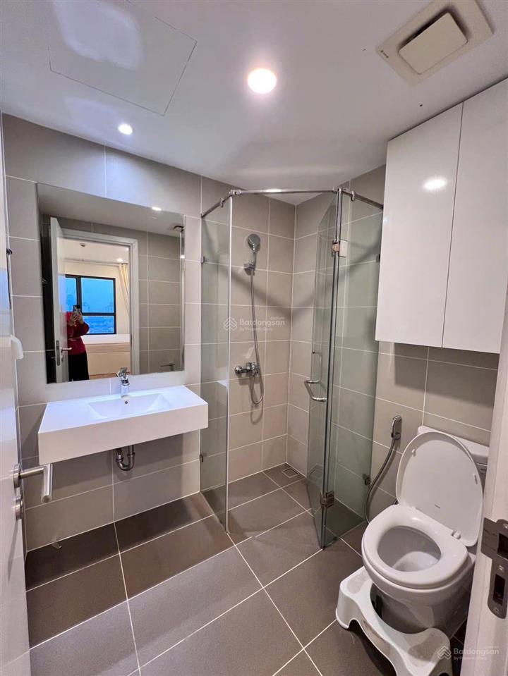 Bán căn hộ kosmo tây hồ, 8,15 tỷ, 75m2, 2pn, 2wc, giá tốt