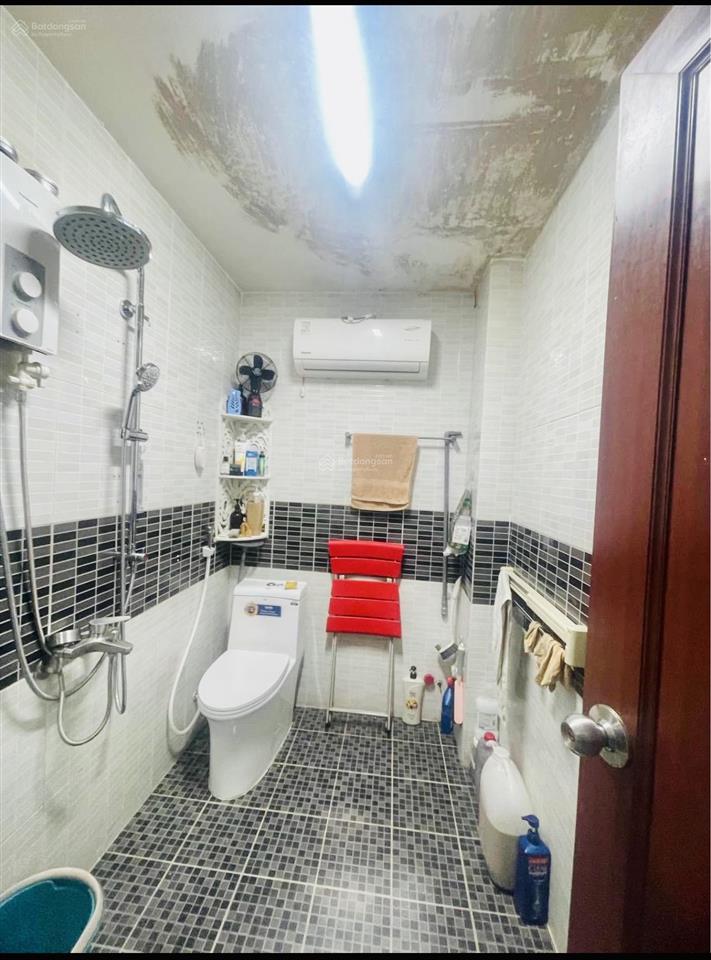 Bán nhà riêng giá cực chất tại 95 đường số 2, quận 11, 220 m2, 6pn, 3wc