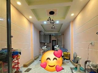 Nhà hxh sát mt lê hồng phong q10 5 tầng dòng tiền ổn định chỉ 7.7 tỷ