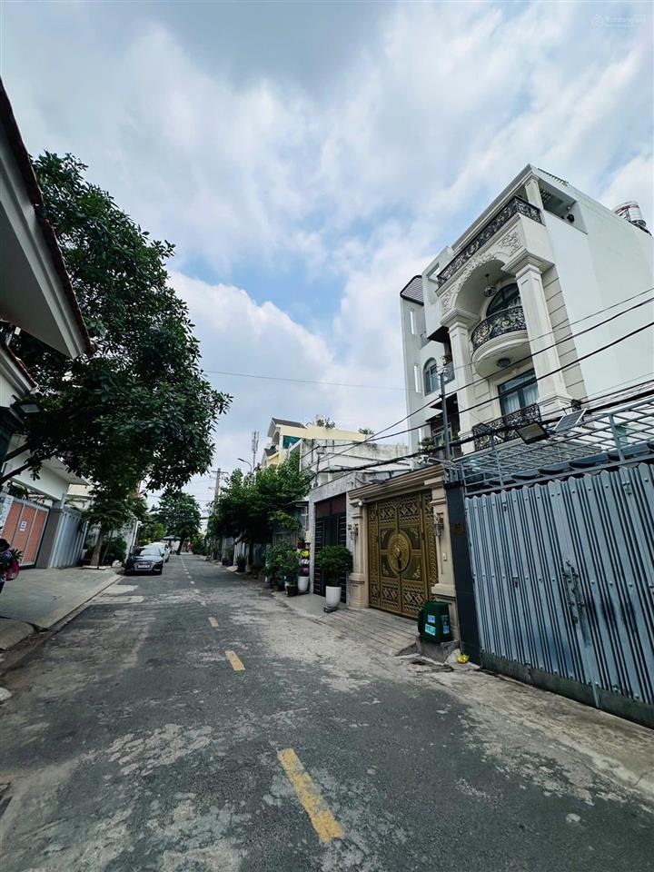 Nhà đẹp 3 tầng, khu kiến thiết, 52m2 , 3pn, đường thông ,xe hơi đậu trước nhà  nhỉnh 6 tỷ