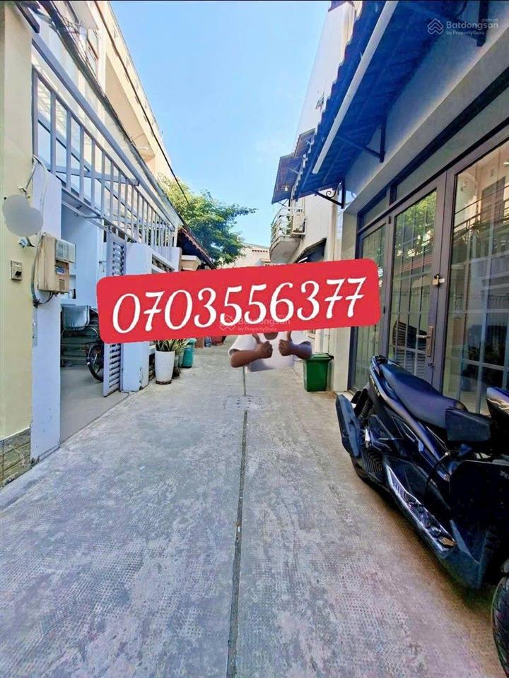Bán nhà ngay ngã 4 nguyễn thị thập, trước nhà 4 m cách hxt 20m ,64m2, shr hoàn công chỉ 5x tỷ