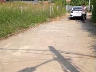 Bán đất chính chủ  thị trấn cần giuộc, long an