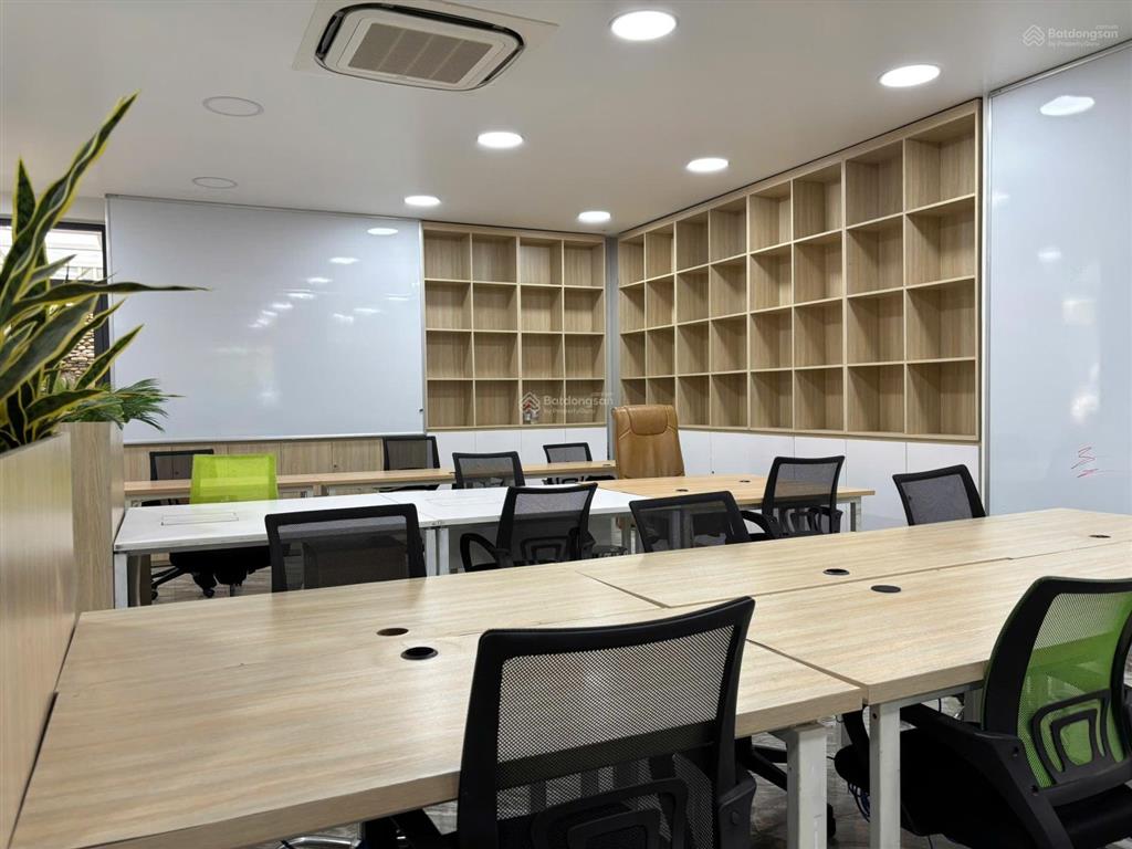 Chính chủ bán tòa nhà vạn phúc city  268.6m  full nội thất cao cấp