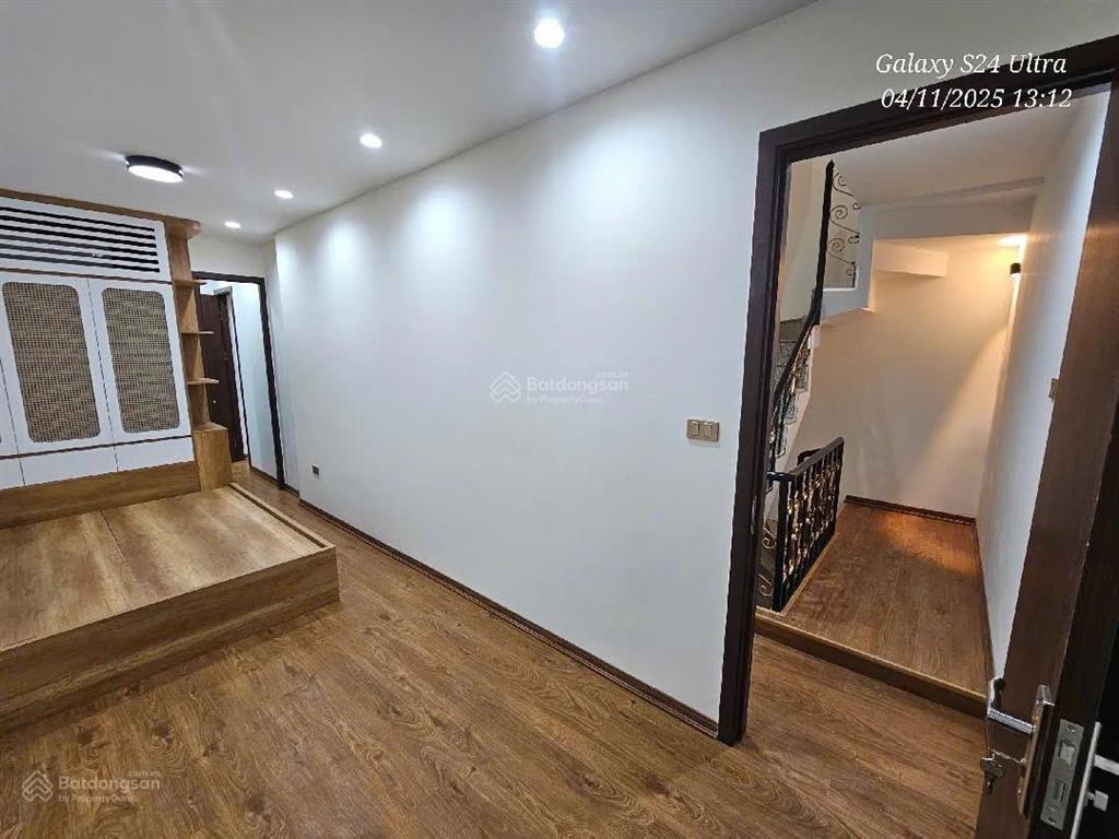 Cực hiếm! bán nhà ngay kđt văn quán  10m ra đường 19/5  55m2  4tầng  giá chỉ 8,8tỷ  0968 432 ***