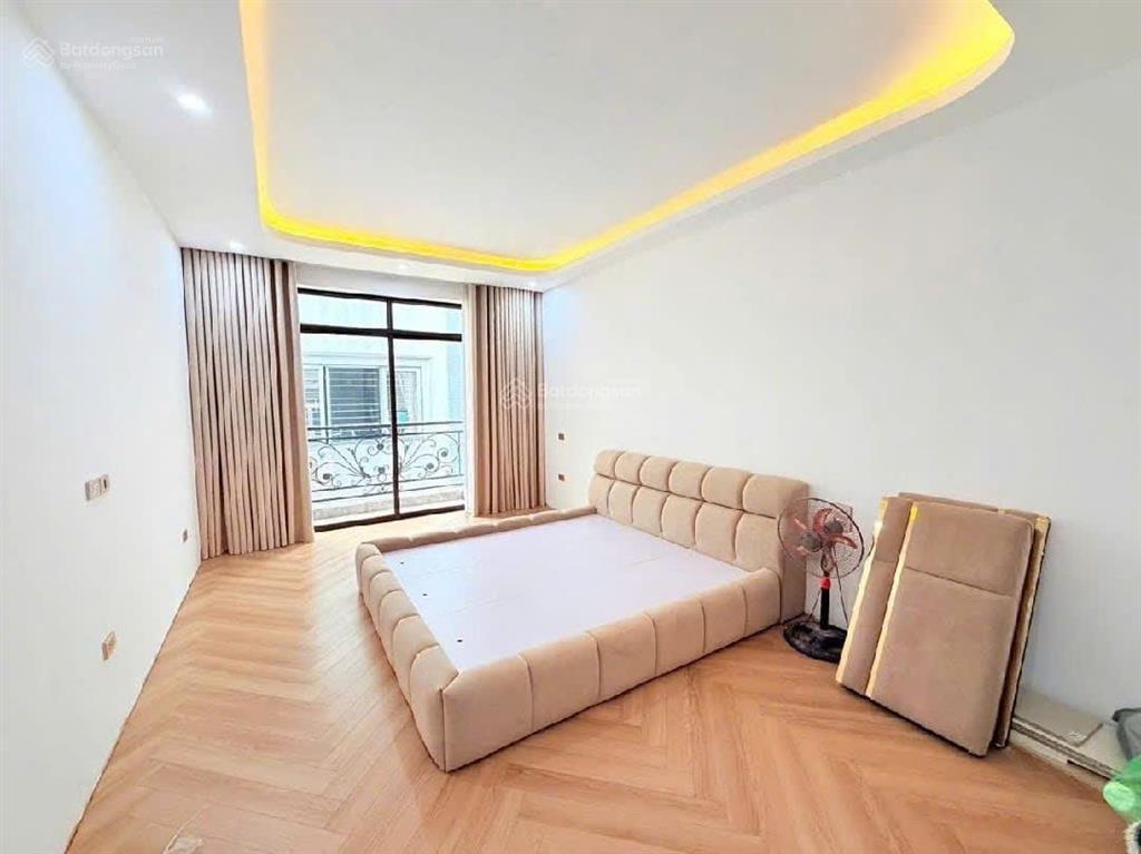 Cực hiếm ! bán nhà liền kề ngô thì nhậm  ô tô tránh, 10m ra mặt phố  40m2 5 tầnggiá chỉ 12,5 tỷ