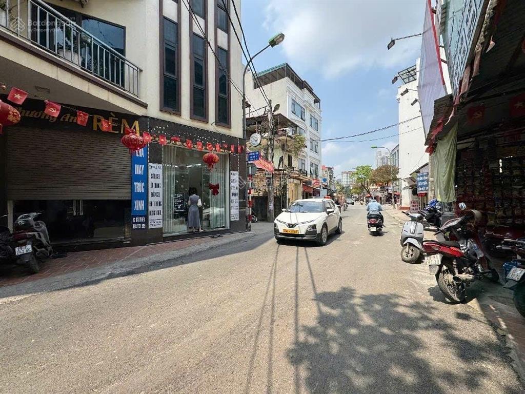Bán nhà cuối đường bà triệu ngõ rộng  50m ra mặt phố ô tô tránh 41m2 4 tầng giá chỉ 8,3 tỷ