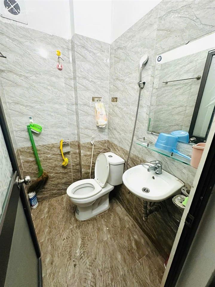 Bán nhà cuối đường nguyễn khuyến  kđt văn quán  học viên an ninh 31m24 tầng giá chỉ 6,1 tỷ