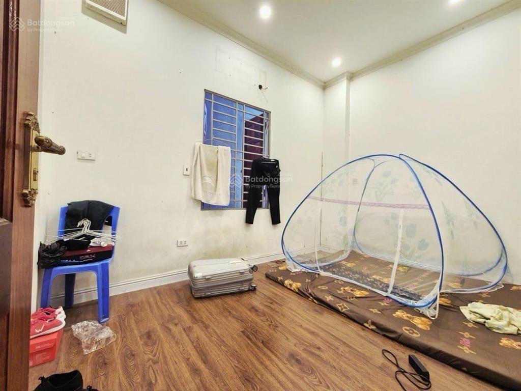 Bán nhà ngay ngã tư phùng hưng, đường 19/5, tô hiến thành, phân lô, 40m2, 4 tầng, giá chỉ 8,6 tỷ