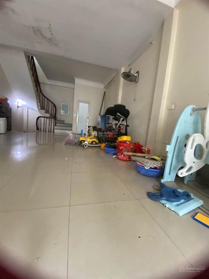Bán nhà văn quán trần phú yên phúc  ô tô tránh, đỗ  kinh doanh  41m24 tầng giá chỉ 10,3 tỷ