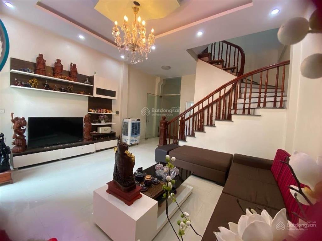 Bán nhà bưu điện hà đông, vạn phúc, phố lụa  40m ô tô tránhngõ ba gác tránh 32m2giá chỉ 6,6 tỷ