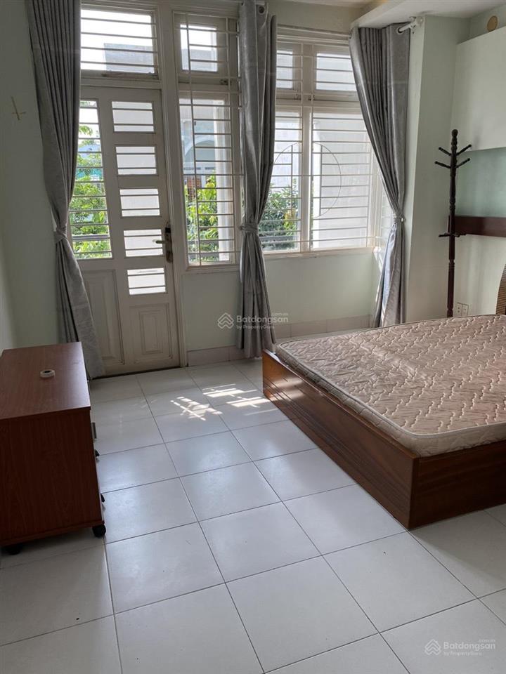 Bán nhà 4 lầu mặt tiền đường số kdc bình hưng 4x20m. 1 đời chủ. gần bến xe quận 8