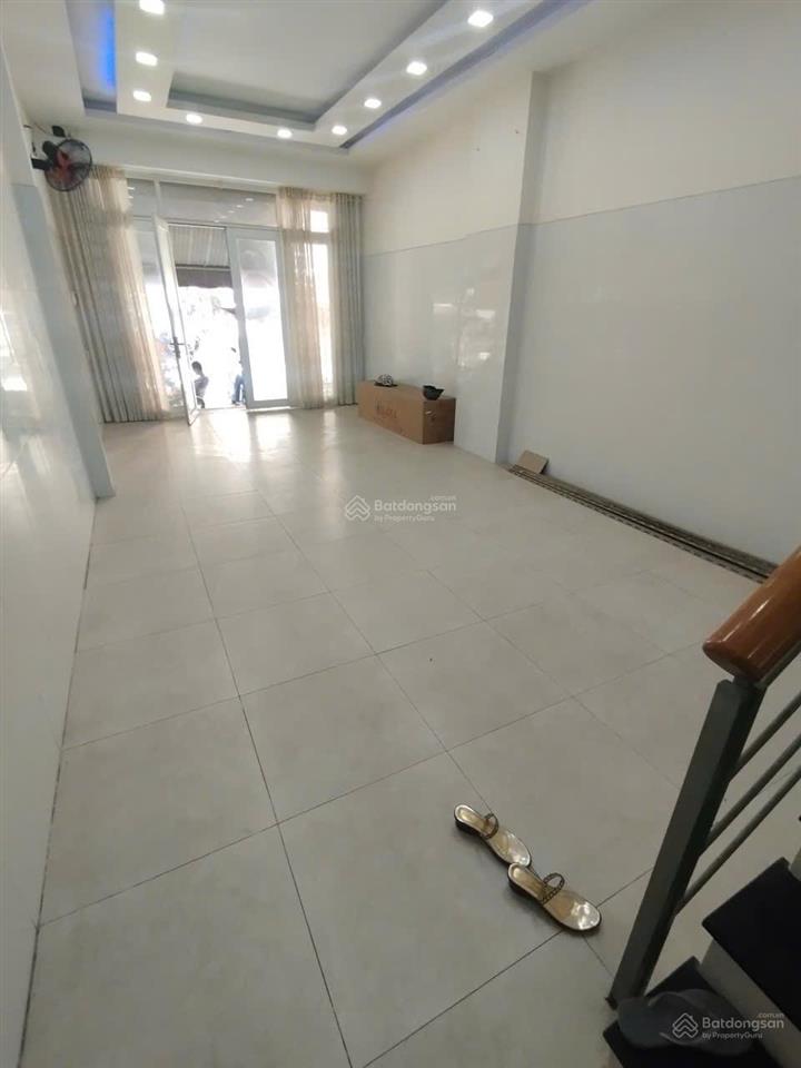 Bán nhà 4x18m khu dân cư bình hưng bình chánh cạnh quận 8