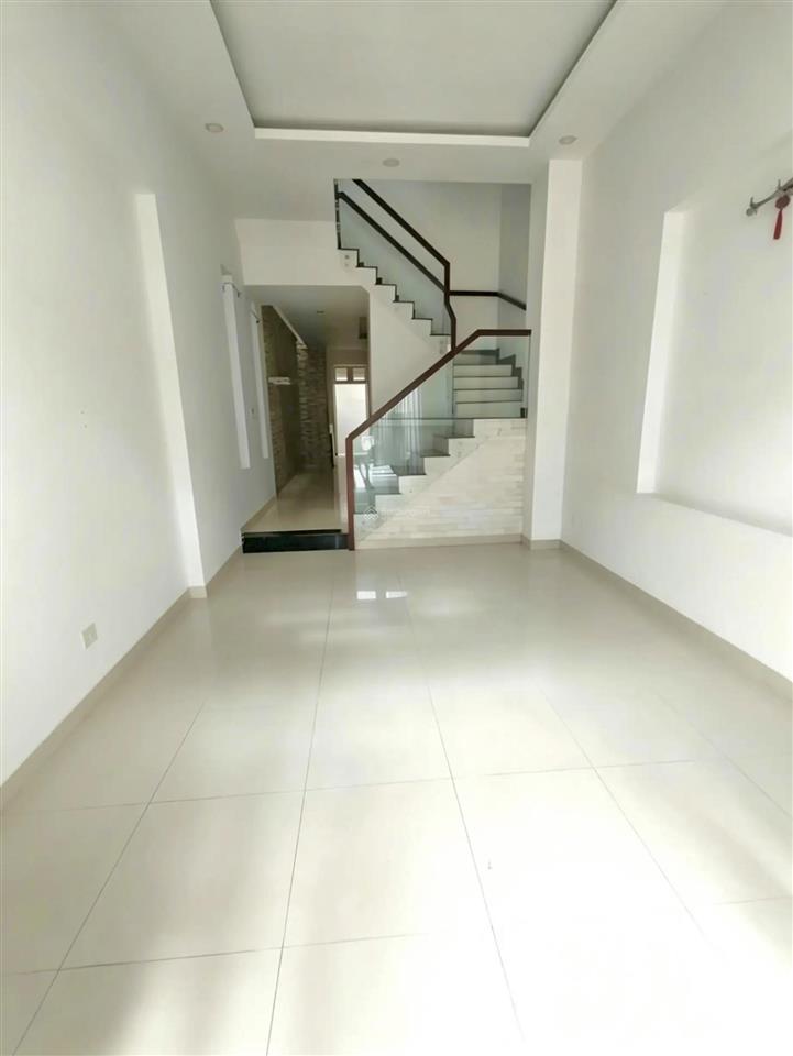 Bán nhà 96m2 đường nội khu. kdc bình hưng cạnh bến xe quận 8. gần dự án đường bình tiên