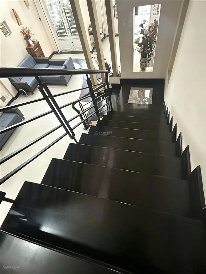 Bán nhà 1 đời chủ 6x20m khu dân cư bình hưng sát đường số 10