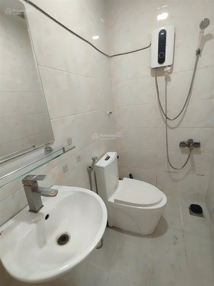 Cho thuê phòng studio bếp tách phòng ngủ full nội thất. đường tám danh, phường 4, q8