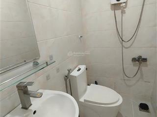 Cho thuê phòng studio bếp tách phòng ngủ full nội thất. đường tám danh, phường 4, q8