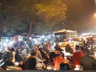 Mặt bằng hoàng mai vị trí đẹp, khu dân cư đông, kinh doanh cực tốt 0857 641 ***