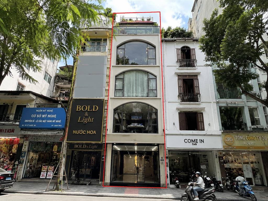 Hot hot hot siêu phẩm phố lý quốc sư hoàn kiếm