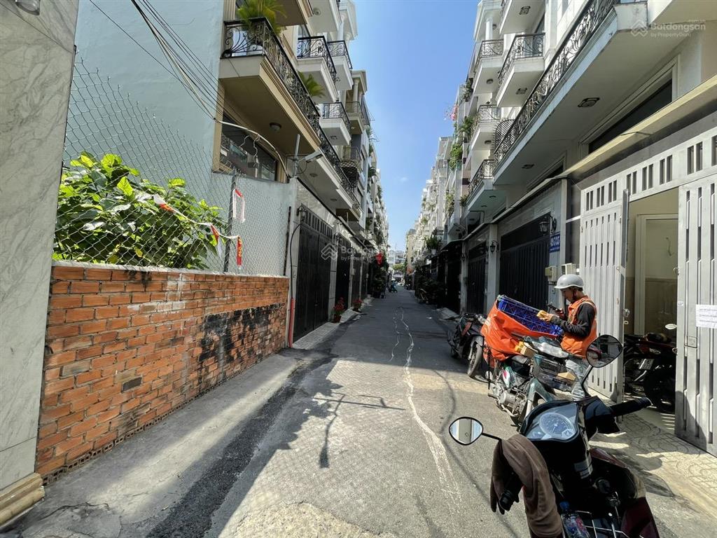 Bán đất thổ cư trung tâm gò vấp  phạm văn chiêu  gò vấp