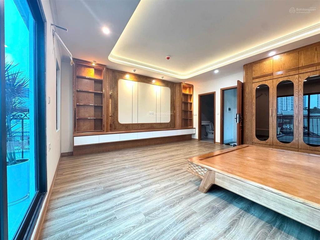Siêu hiếm  nhà 6 tầng thang máy , full nội thất , 6 ngủ đủ công năng  oto 7 chỗ đỗ cửa ngõ thông