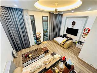 Siêu rẻ  trung tâm đống đa ko còn căn thứ 2  oto đỗ cửa  6 tầng dân xây  full nội thất xịn xò