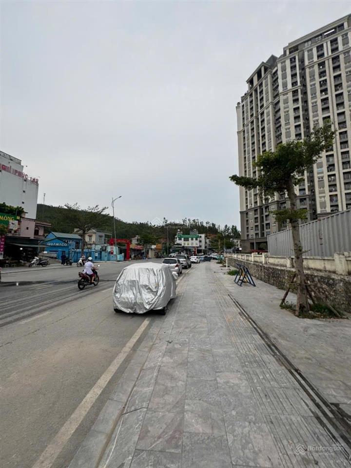 Bán căn liền kề cạnh aeon quảng ninh vị trí siêu đẹp. giá 7tỷ5.  0779 910 ***