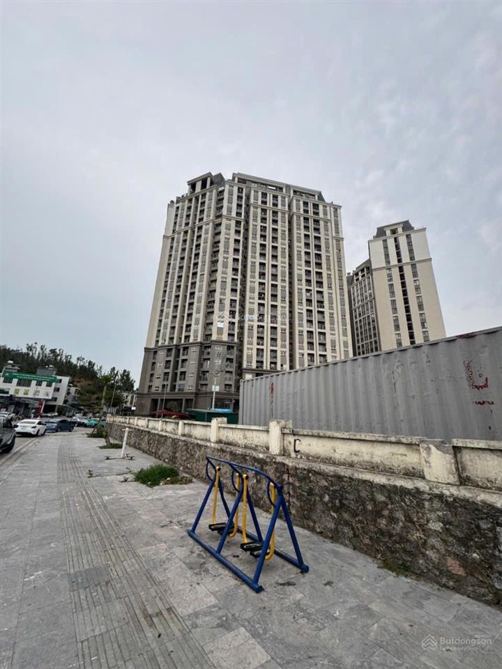 Bán căn liền kề cạnh aeon quảng ninh vị trí siêu đẹp. giá 7tỷ5.  0779 910 ***
