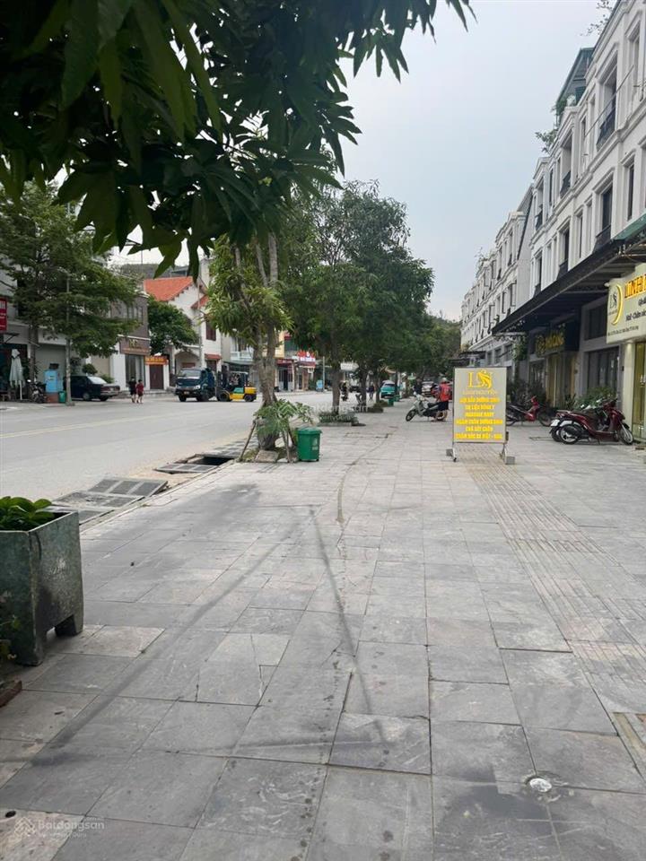 Bán căn liền kề cạnh aeon quảng ninh vị trí siêu đẹp. giá 7tỷ5.  0779 910 ***