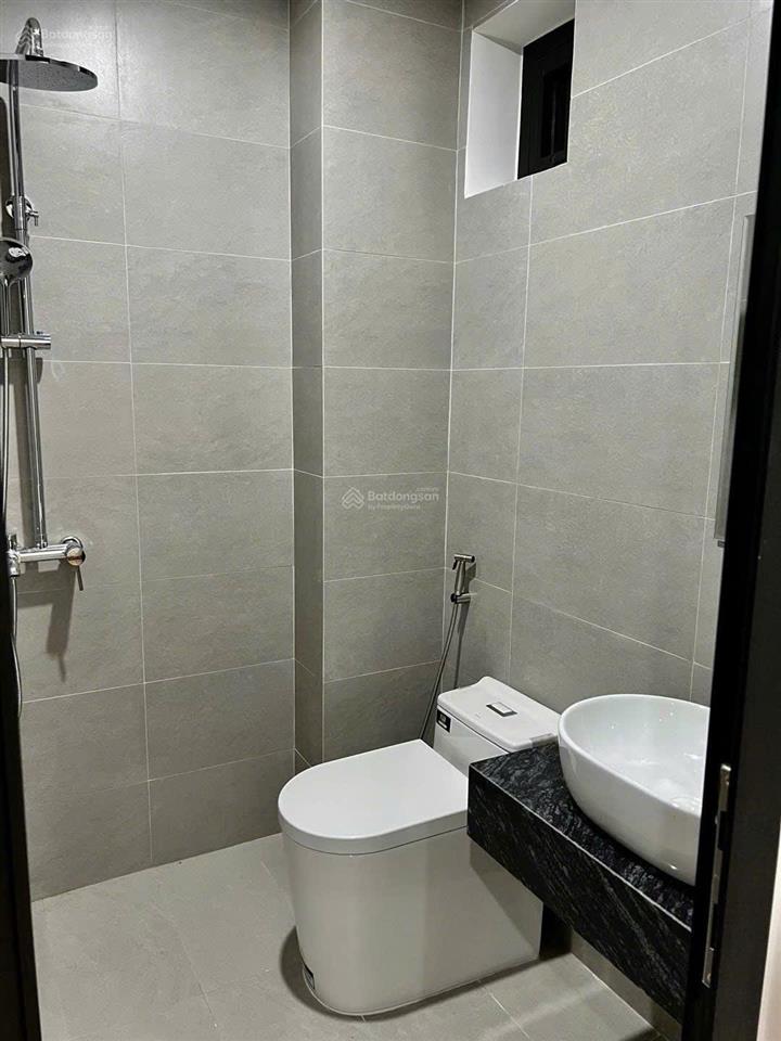 Chủ cần bán gấp tòa căn hộ 5 tầng mặt tiền đường. sát cầu rồng, chợ đêm và dự án the legend.