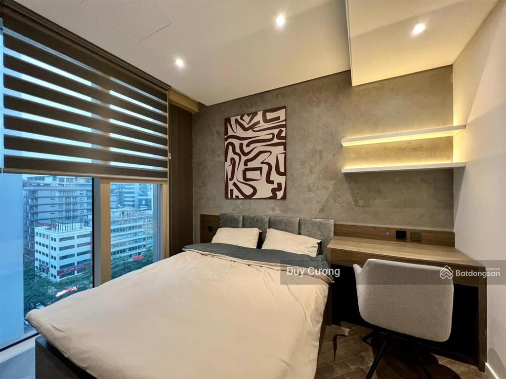 3 phòng ngủ, tầng 20 chung cư vinhomes dcapitale cần cho thuê