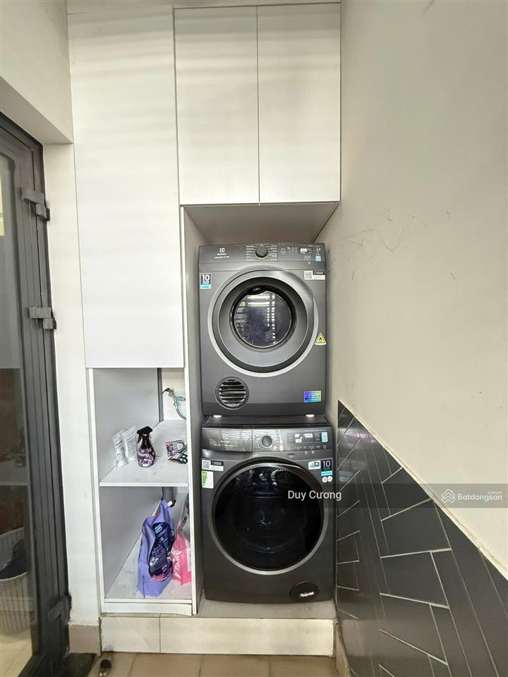 4 phòng ngủ, tầng 28, tòa s3 chung cư vinhomes skylake phạm hùng cần cho thuê