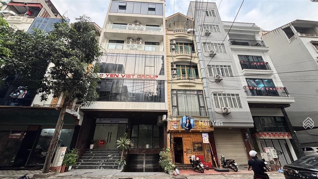 Toà văn phòng phân lô dương khuê  cầu giấy 140m2 mặt tiền rộng 10m vỉa hè hai bên